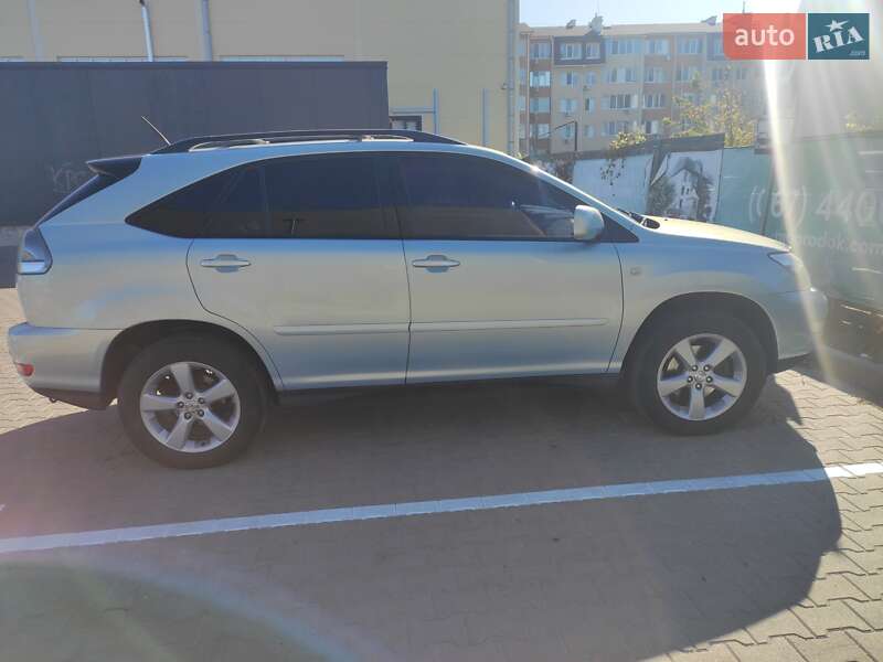 Внедорожник / Кроссовер Lexus RX 2004 в Киеве