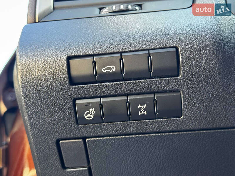 Внедорожник / Кроссовер Lexus RX 2016 в Киеве фото 48 Внедорожник / Кроссовер Lexus RX 2016 в Киеве