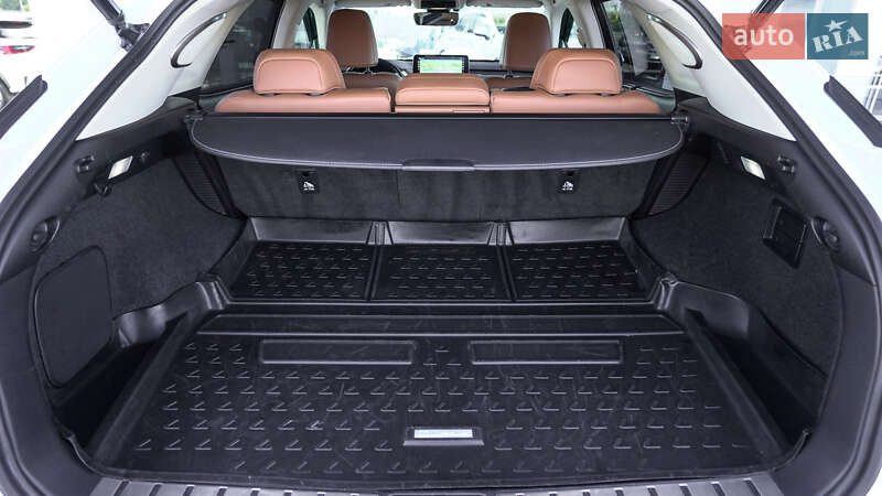 Позашляховик / Кросовер Lexus RX 2020 в Львові