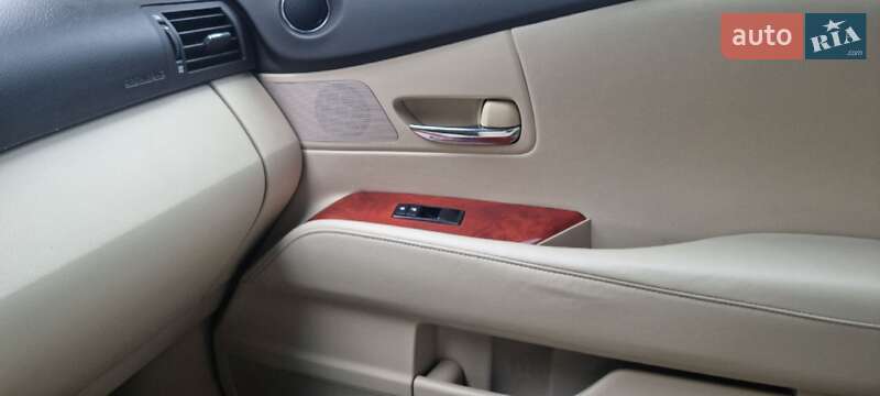 Позашляховик / Кросовер Lexus RX 2010 в Дніпрі