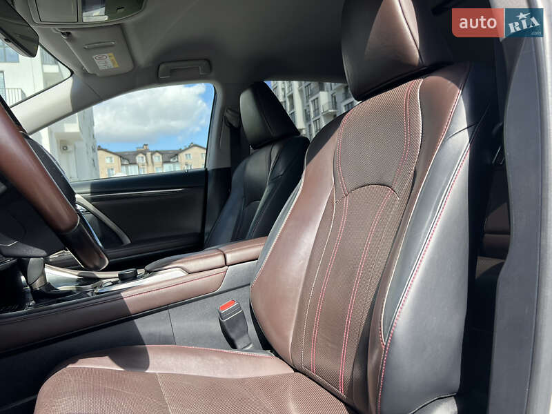 Внедорожник / Кроссовер Lexus RX 2017 в Ужгороде