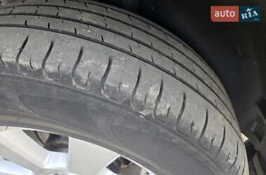 Внедорожник / Кроссовер Lexus RX 2004 в 