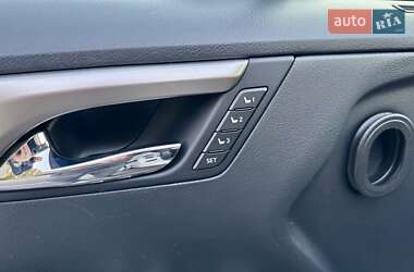 Внедорожник / Кроссовер Lexus RX 2016 в 