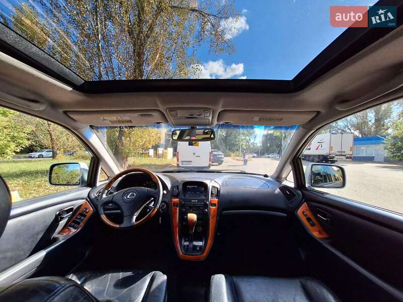 Внедорожник / Кроссовер Lexus RX 2002 в Киеве