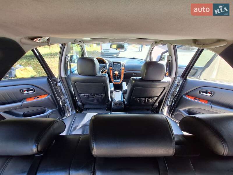 Внедорожник / Кроссовер Lexus RX 2002 в Киеве