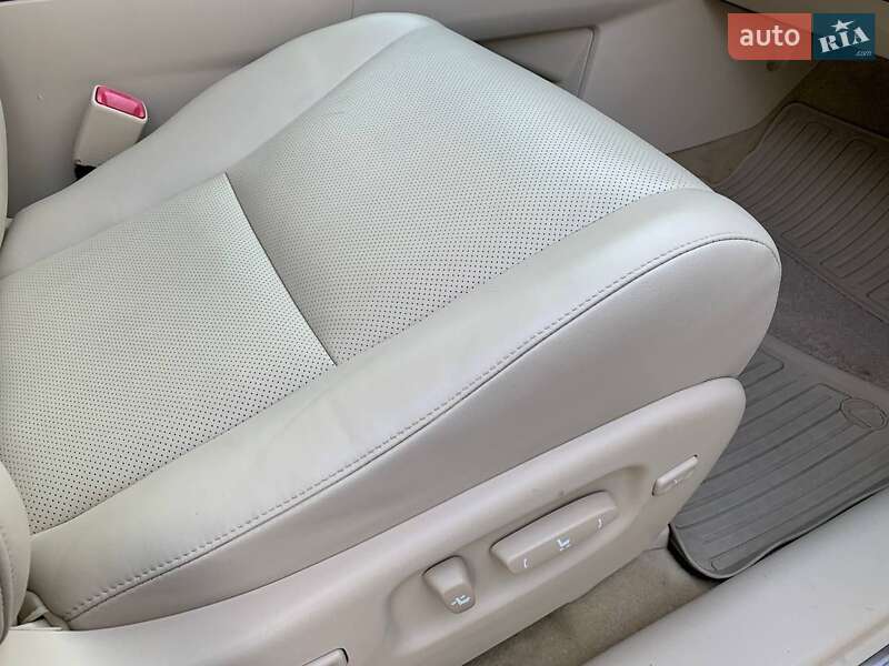 Позашляховик / Кросовер Lexus RX 2008 в Рівному