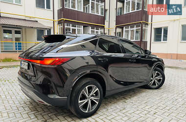 Внедорожник / Кроссовер Lexus RX 2023 в 