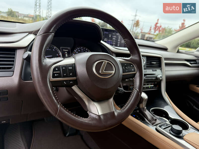 Внедорожник / Кроссовер Lexus RX 2017 в Ирпене