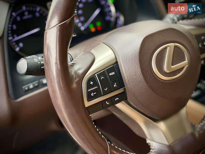 Внедорожник / Кроссовер Lexus RX 2018 в Киеве