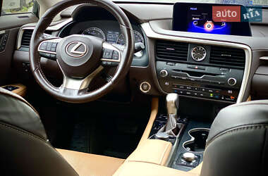 Внедорожник / Кроссовер Lexus RX 2018 в 