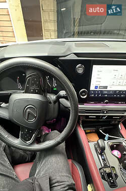 Внедорожник / Кроссовер Lexus RX 2022 в Киеве