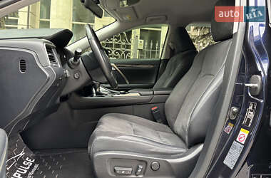 Позашляховик / Кросовер Lexus RX 2018 в  фото 24 Позашляховик / Кросовер Lexus RX 2018 в