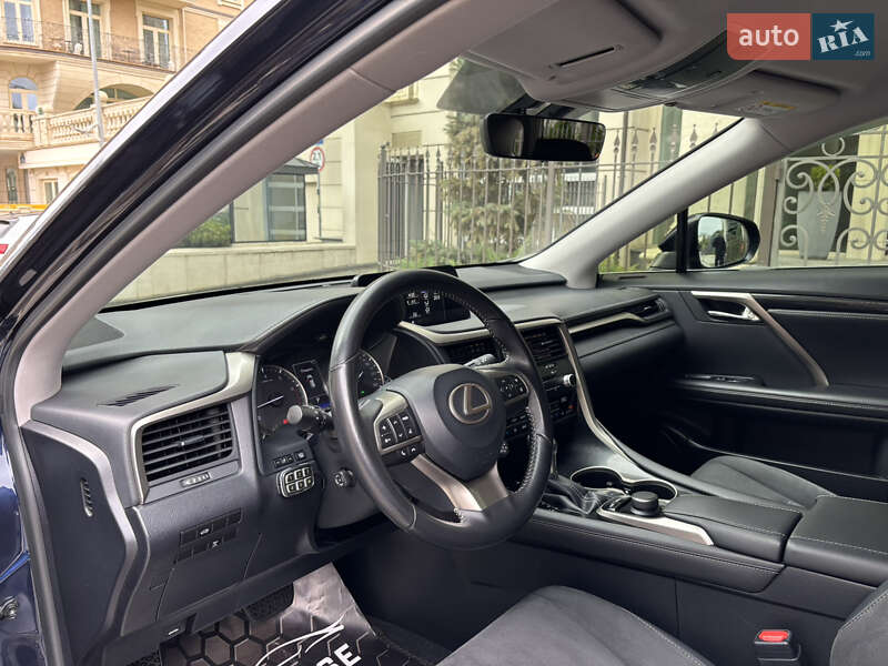 Позашляховик / Кросовер Lexus RX 2018 в Києві