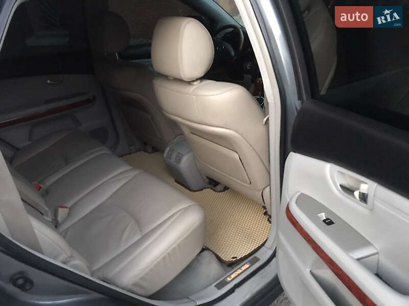Внедорожник / Кроссовер Lexus RX 2004 в Львове