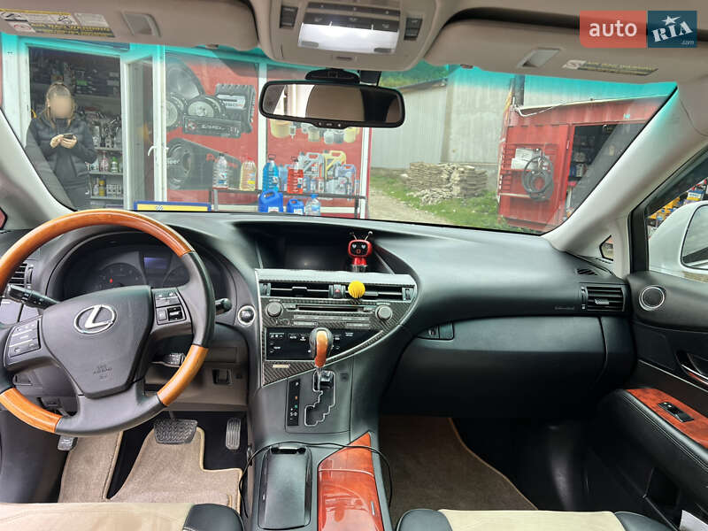 Внедорожник / Кроссовер Lexus RX 2010 в Одессе