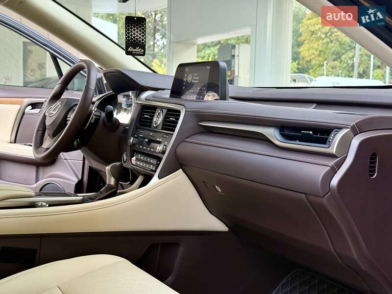 Внедорожник / Кроссовер Lexus RX 2019 в Днепре фото 31 Внедорожник / Кроссовер Lexus RX 2019 в Днепре