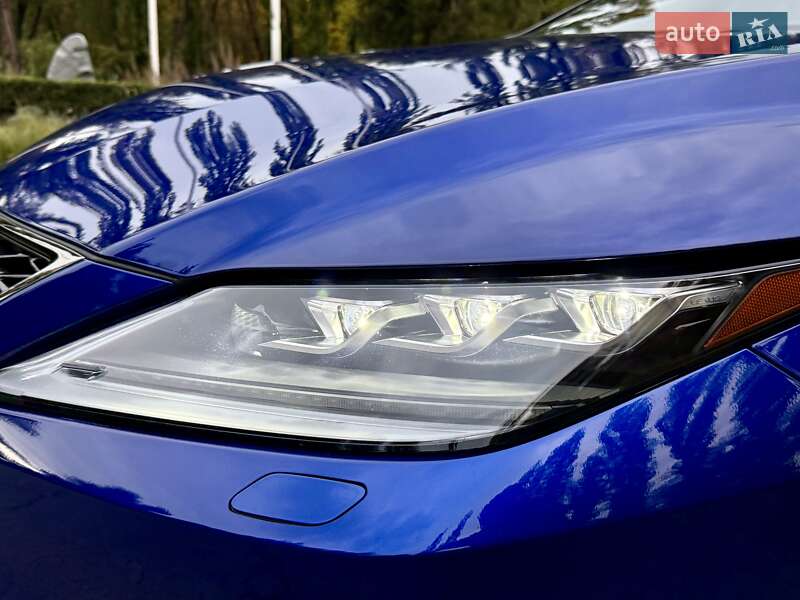 Внедорожник / Кроссовер Lexus RX 2021 в Киеве
