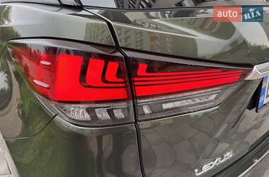 Внедорожник / Кроссовер Lexus RX 2021 в 