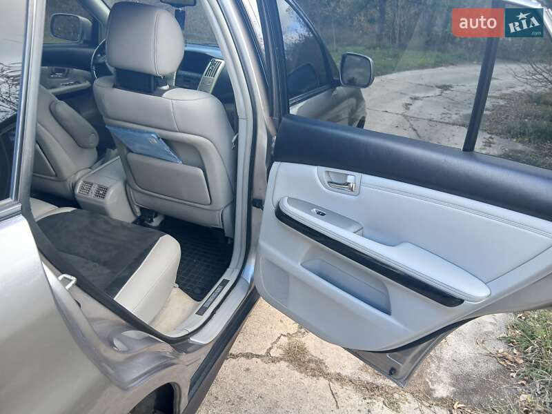 Внедорожник / Кроссовер Lexus RX 2005 в Белой Церкви