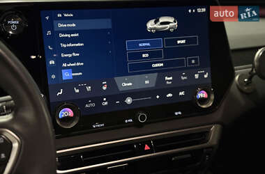 Позашляховик / Кросовер Lexus RX 2023 в  фото 20 Позашляховик / Кросовер Lexus RX 2023 в