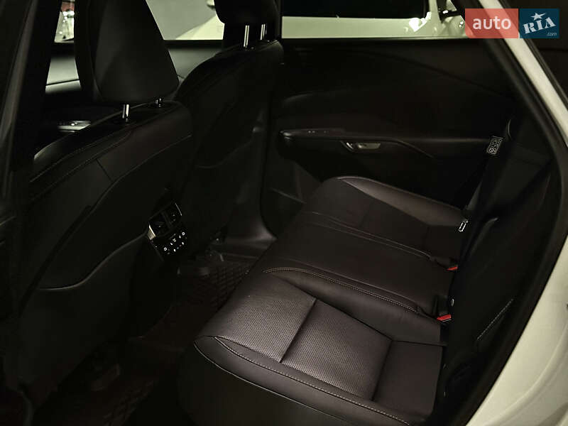 Внедорожник / Кроссовер Lexus RX 2023 в Одессе фото 24 Внедорожник / Кроссовер Lexus RX 2023 в Одессе