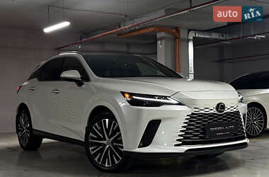 Позашляховик / Кросовер Lexus RX 2023 в  фото 8 Позашляховик / Кросовер Lexus RX 2023 в
