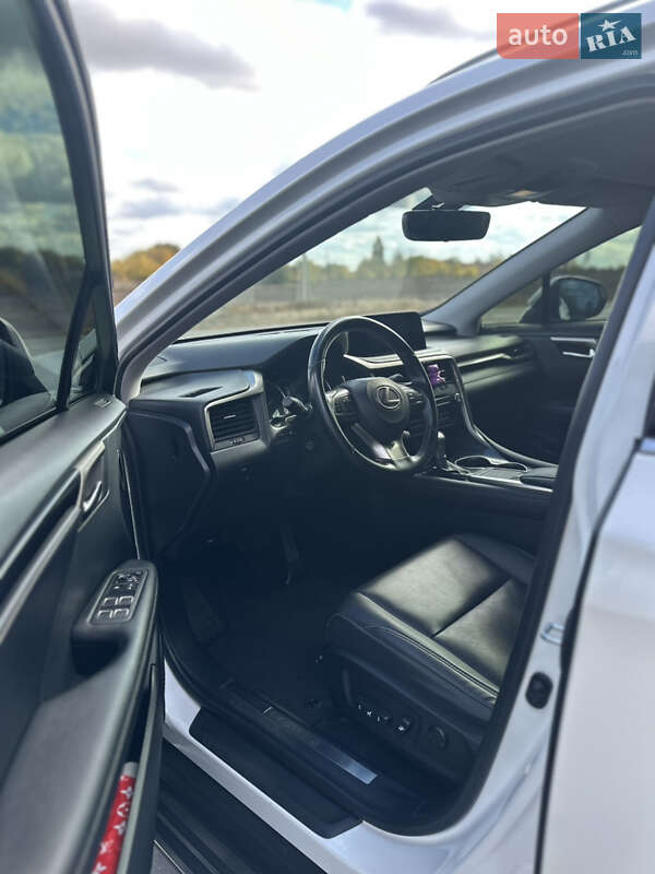 Позашляховик / Кросовер Lexus RX 2021 в Дніпрі фото 6 Позашляховик / Кросовер Lexus RX 2021 в Дніпрі