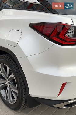 Внедорожник / Кроссовер Lexus RX 2019 в 