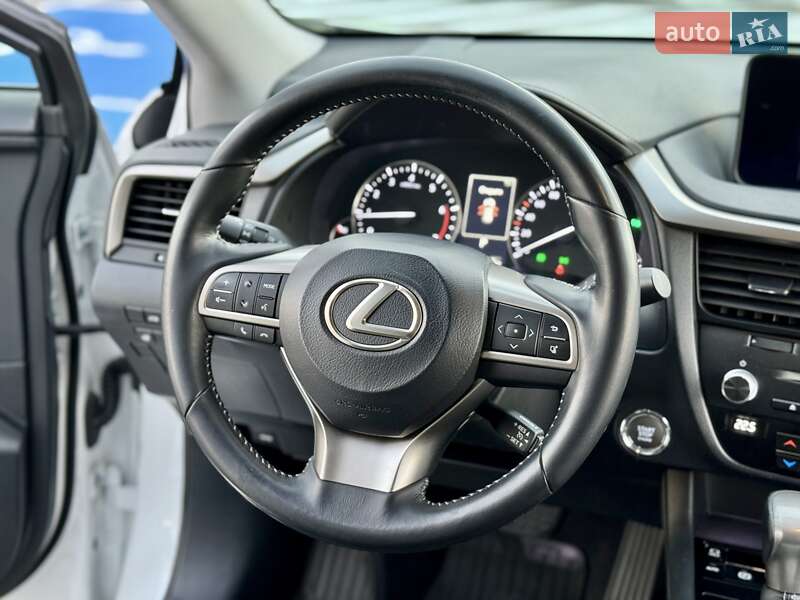 Внедорожник / Кроссовер Lexus RX 2016 в Киеве