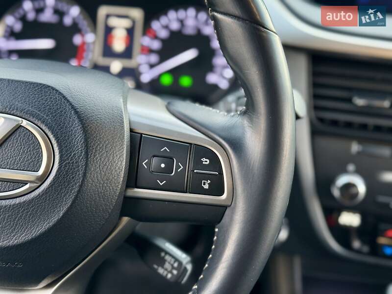 Внедорожник / Кроссовер Lexus RX 2016 в Киеве
