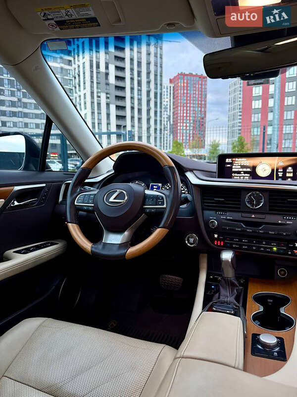 Внедорожник / Кроссовер Lexus RX 2017 в Киеве