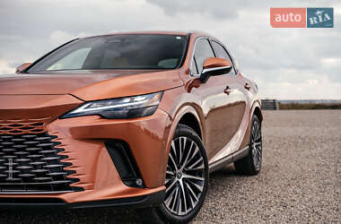 Внедорожник / Кроссовер Lexus RX 2024 в 