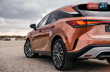 Внедорожник / Кроссовер Lexus RX 2024 в 