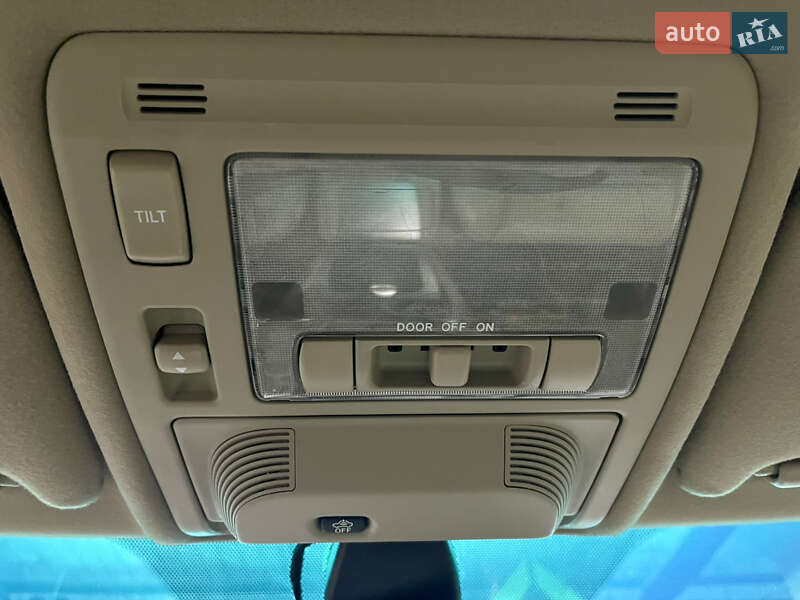 Позашляховик / Кросовер Lexus RX 2006 в Києві