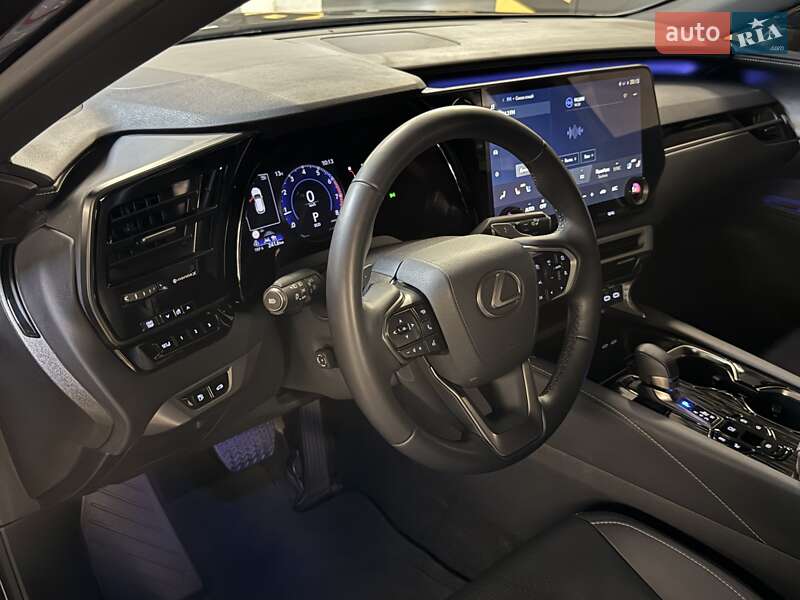 Позашляховик / Кросовер Lexus RX 2024 в Києві