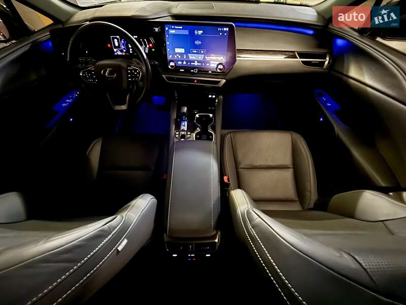 Позашляховик / Кросовер Lexus RX 2024 в Києві