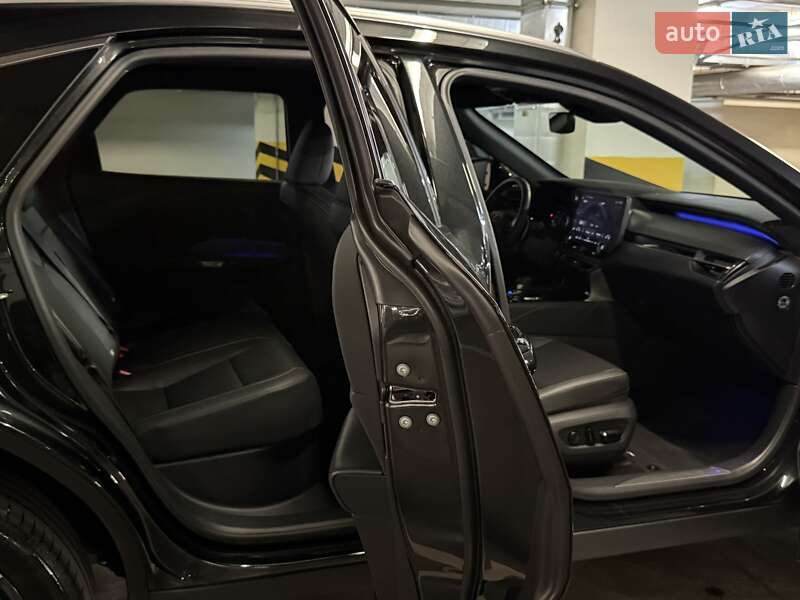 Позашляховик / Кросовер Lexus RX 2024 в Києві