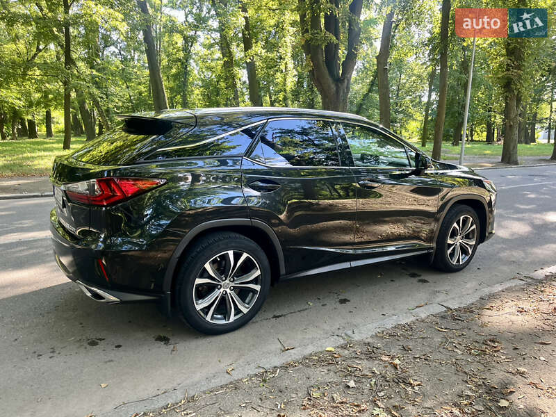 Внедорожник / Кроссовер Lexus RX 2016 в Черновцах