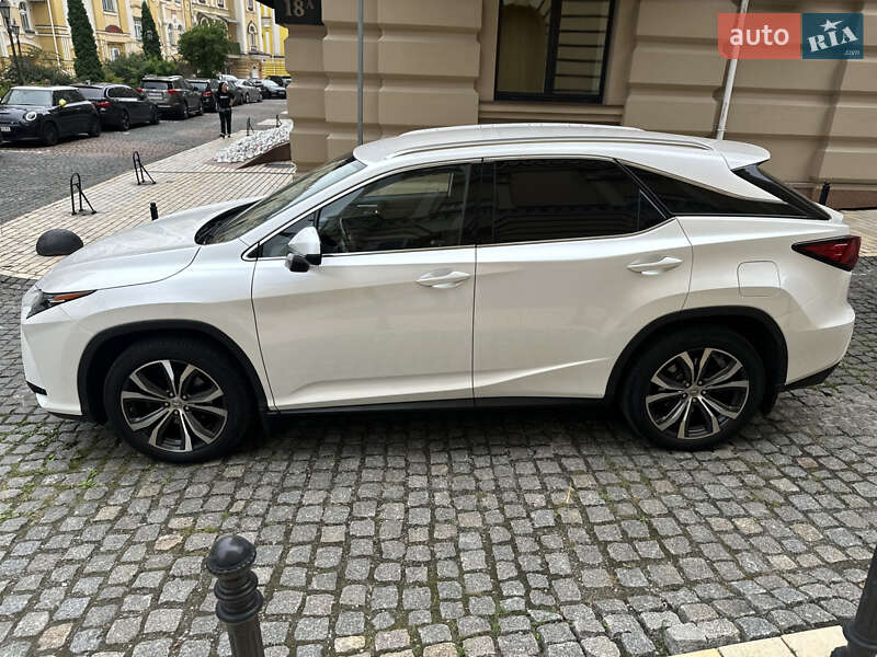 Внедорожник / Кроссовер Lexus RX 2016 в Киеве