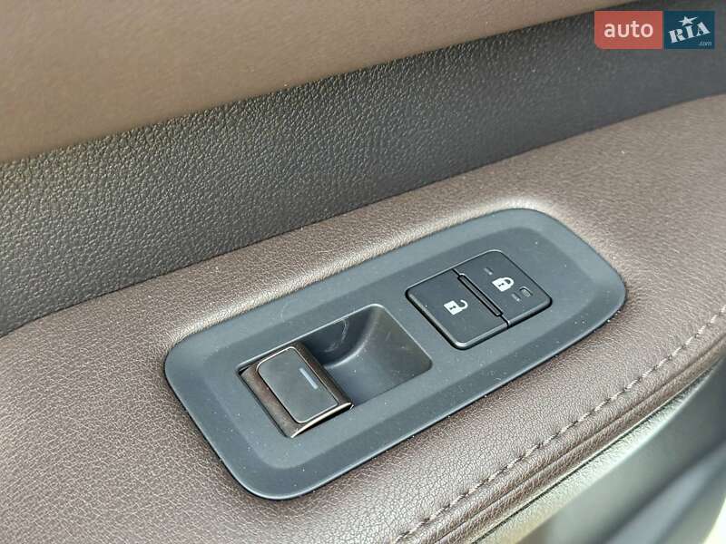 Внедорожник / Кроссовер Lexus RX 2023 в Киеве