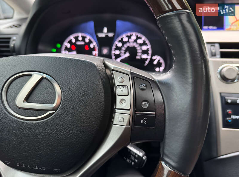 Позашляховик / Кросовер Lexus RX 2015 в Тернополі