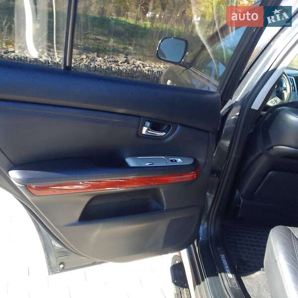 Внедорожник / Кроссовер Lexus RX 2004 в Ивано-Франковске фото 6 Внедорожник / Кроссовер Lexus RX 2004 в Ивано-Франковске