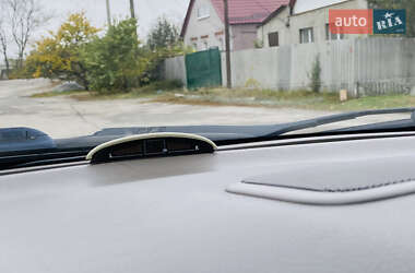 Внедорожник / Кроссовер Lexus RX 2005 в 