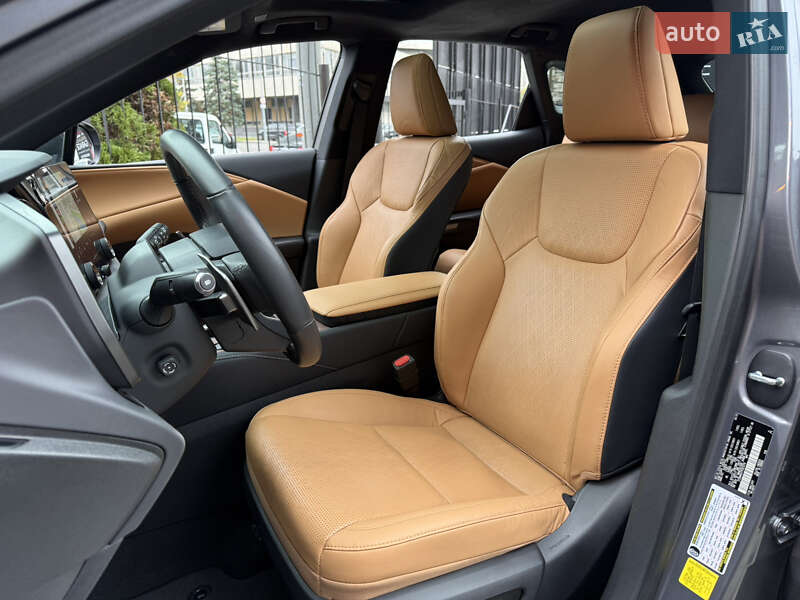 Внедорожник / Кроссовер Lexus RX 2023 в Киеве фото 11 Внедорожник / Кроссовер Lexus RX 2023 в Киеве