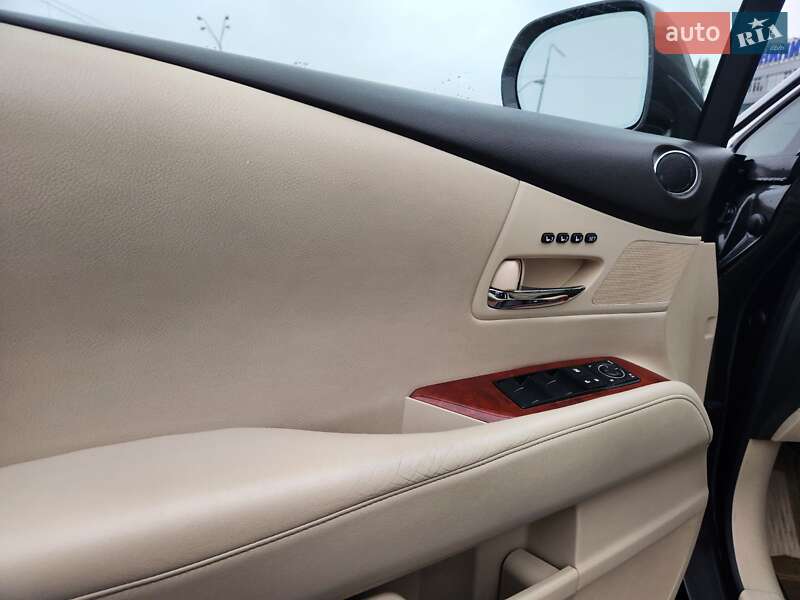 Внедорожник / Кроссовер Lexus RX 2010 в Киеве