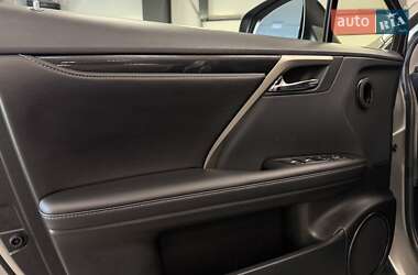 Позашляховик / Кросовер Lexus RX 2019 в  фото 42 Позашляховик / Кросовер Lexus RX 2019 в