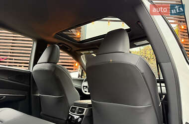 Позашляховик / Кросовер Lexus RX 2023 в  фото 13 Позашляховик / Кросовер Lexus RX 2023 в