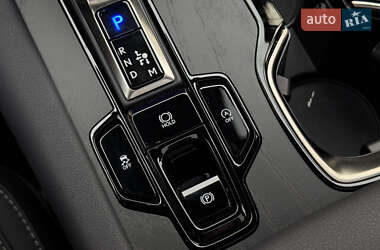 Позашляховик / Кросовер Lexus RX 2023 в  фото 24 Позашляховик / Кросовер Lexus RX 2023 в