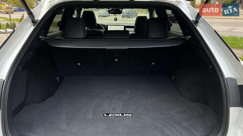 Позашляховик / Кросовер Lexus RX 2024 в Львові