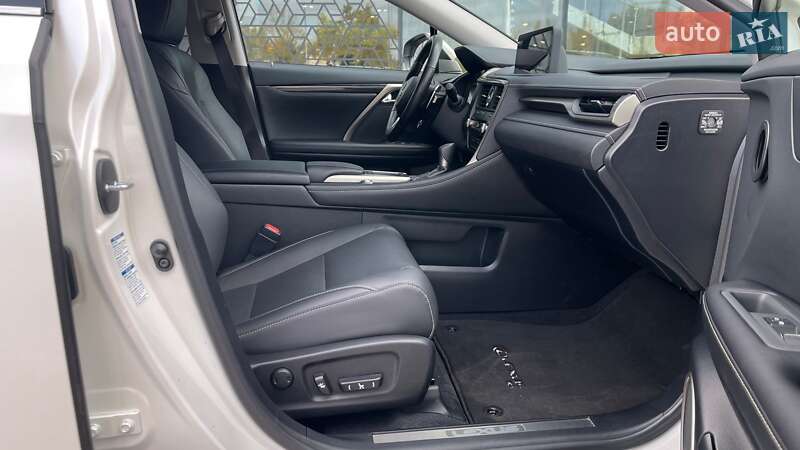 Позашляховик / Кросовер Lexus RX 2020 в Києві
